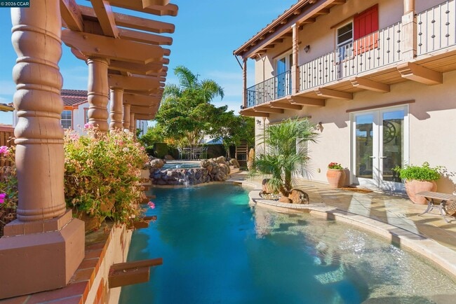 Photo - 1041 S Wedgewood Rd