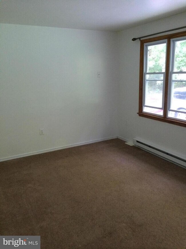 Photo - 2417 Snowden Creek Rd