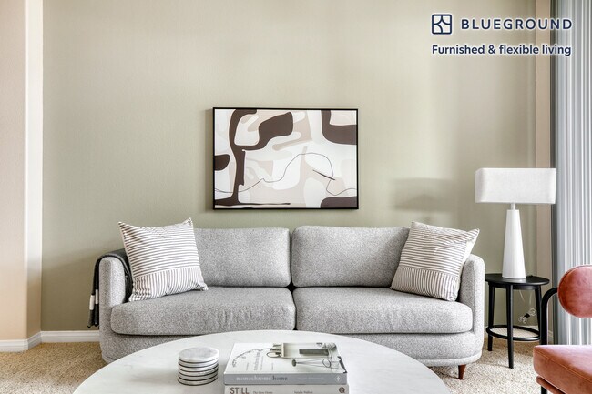 Photo - 8700 Pershing Dr Unidad FL2-ID909