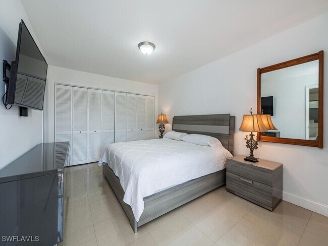 Photo - 3635 Boca Ciega Dr Unidad 301