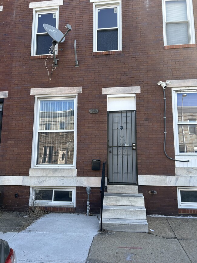 Photo - 15 S Kresson St Townhome