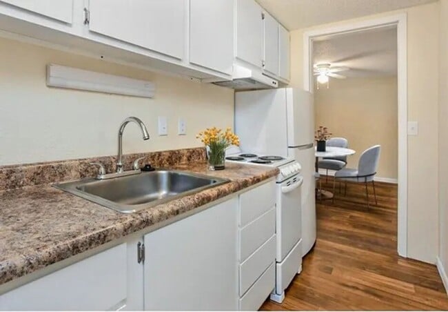 Palatka Oaks Apartments