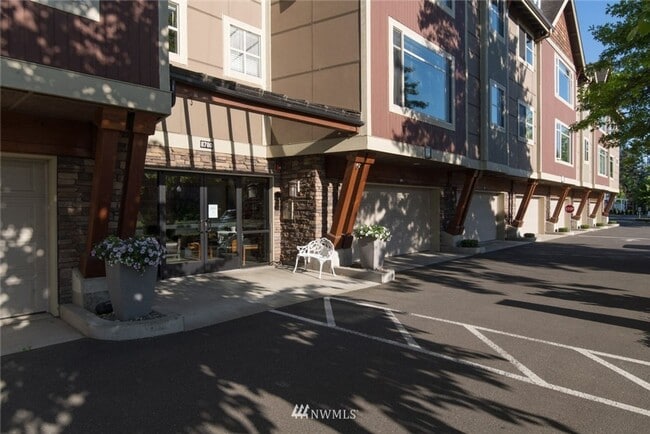 Photo - NW7 Unit 8780 #215 Depot Road Lynden  WA