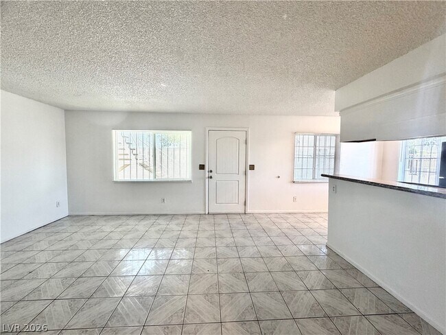3427 E Cheyenne Ave Unit A