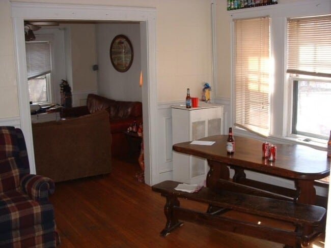 Photo - 8 Hobson St Unidad 2A