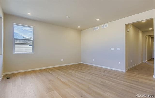 Photo - 13725 Daffodil Point