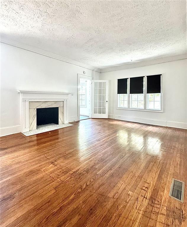 Photo - 52 Delmont Dr NE