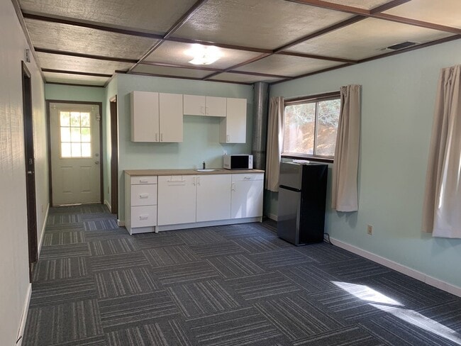 Photo - Studio apartment in Pleasant Valley - rent includes water/sewer/garbage