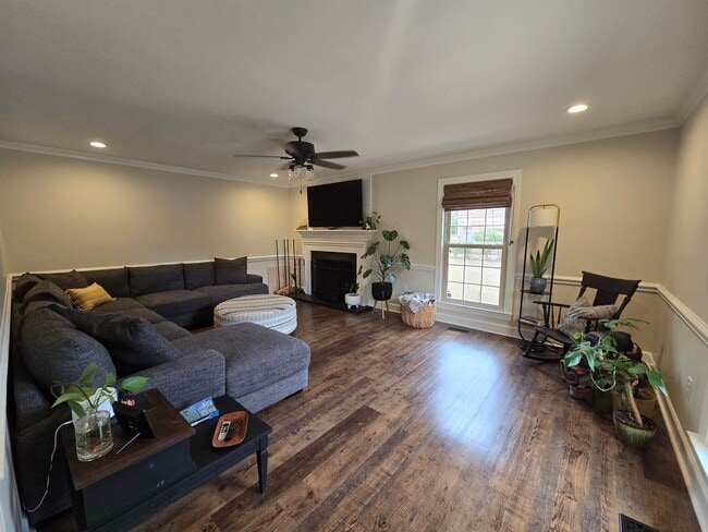 Photo - 409 N Fulton St