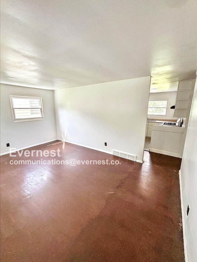 Photo - 1213 Scott Ave