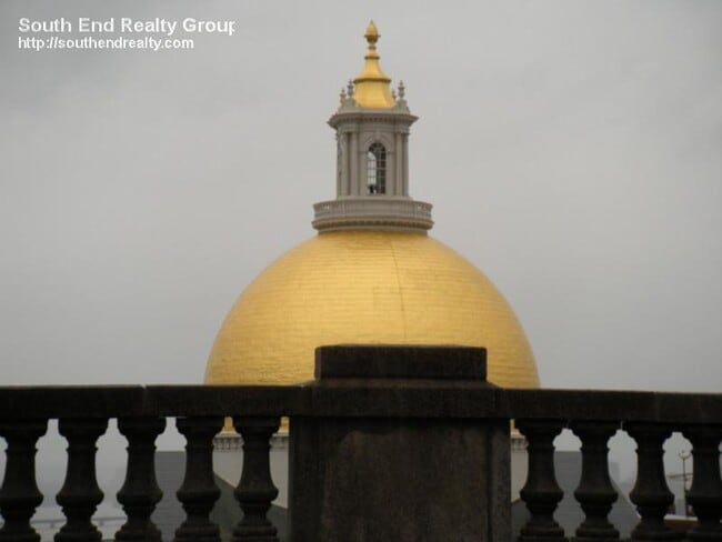 Photo - 21 Beacon St Unit 9L