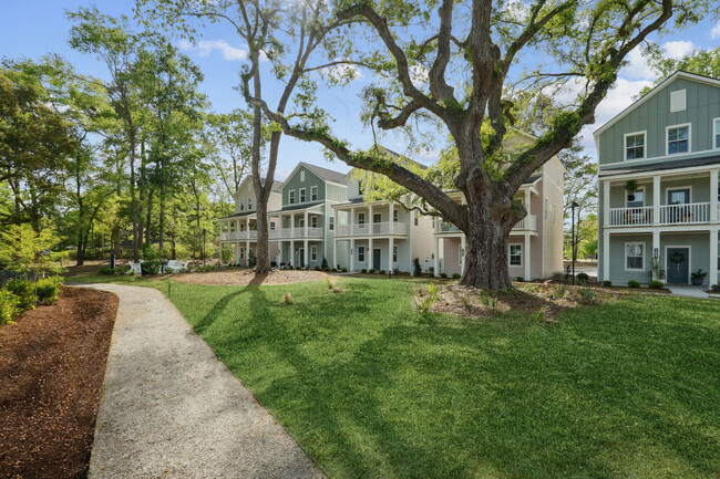 Hamlet Maybank - Homes & Townhomes for Rent