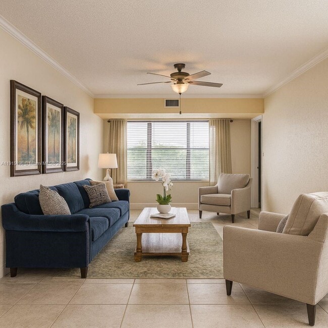 Building Photo - 1526 Whitehall Dr Unit 403