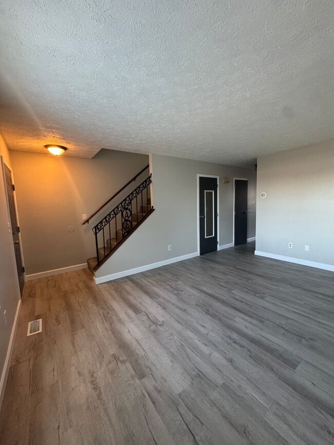 Photo - 6972-6996 Joseph Street Unit 6976