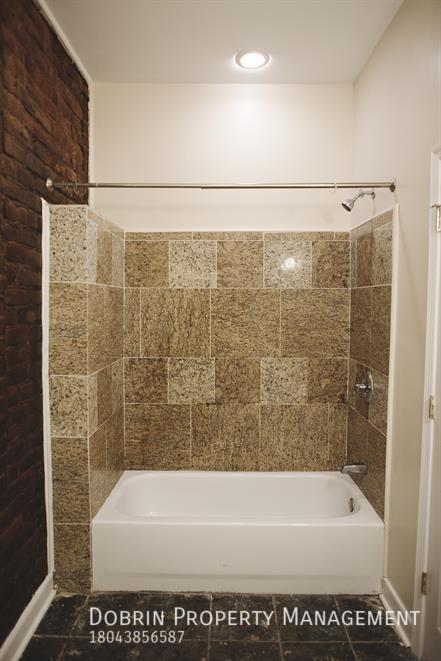 Photo - 301 S Pine St Unit B