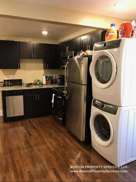 Photo - 4 Burke St Unit 1