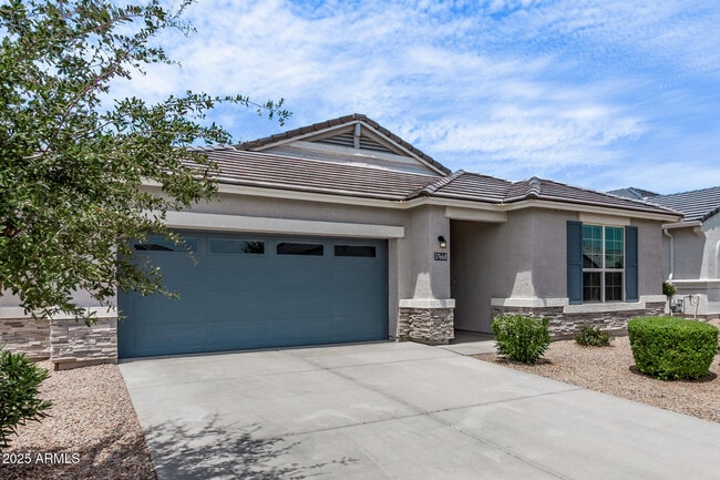Photo - 37668 W San Alvarez Ave