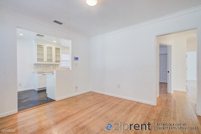 Photo - 3 br, 2 bath House - 9116 South Van Ness A...