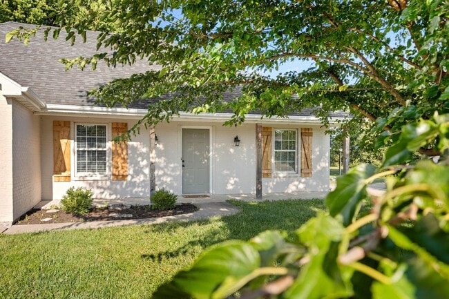 Photo - Fabulous 3 Bed 2 Bath House!