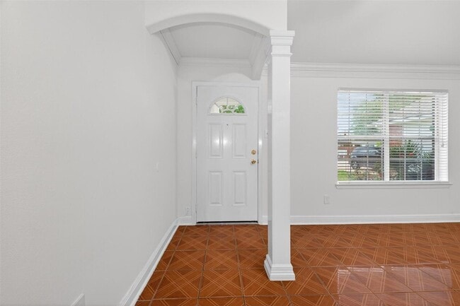 Photo - 19138 Lakota Dr