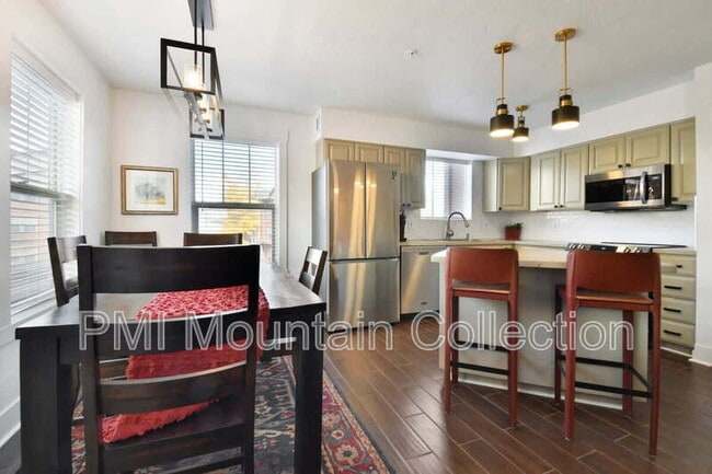 Photo - 1797 Fox Bay Dr Unit #201