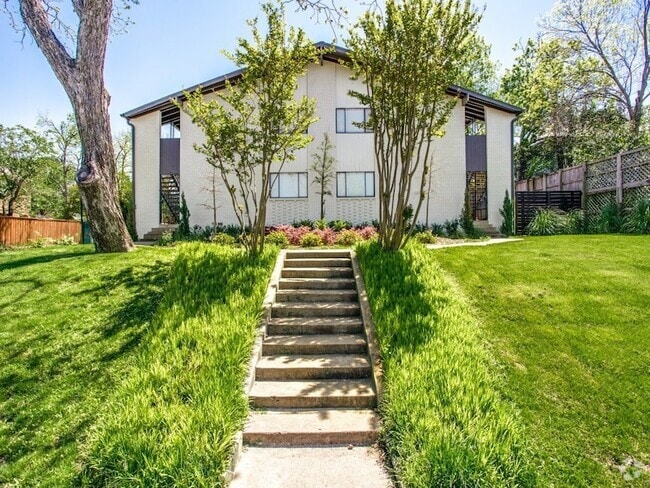 Building Photo - 5722 Gaston Ave Unit A Rental