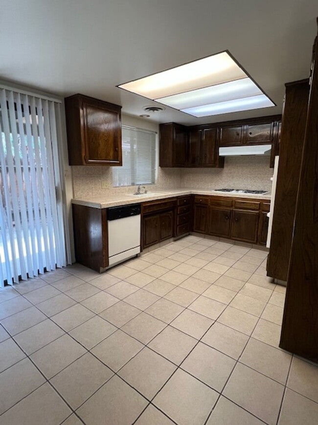 Photo - 7405 Quailwood Dr Unit C