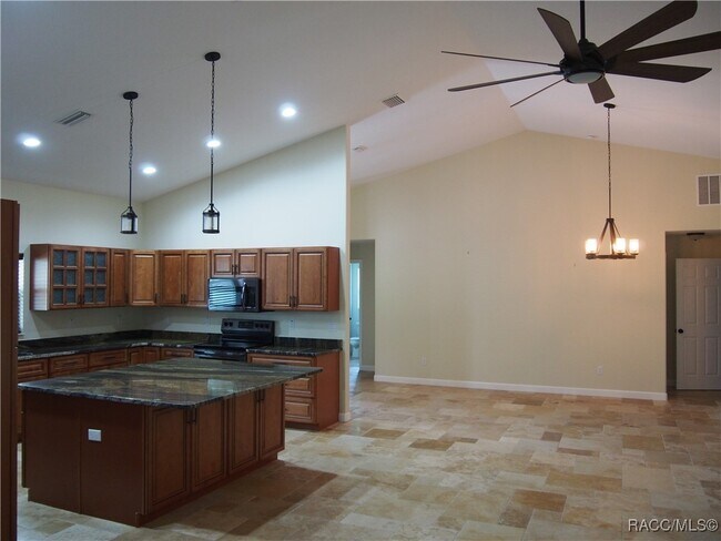 Photo - 1696 E Westgate Ln