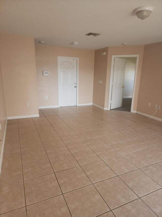 Photo - 8804 NW 38th Dr Unit 3