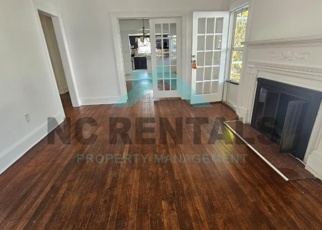 Photo - 1006 Panola St