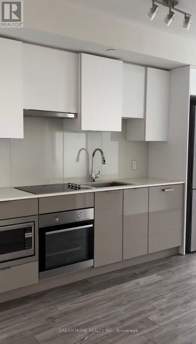 Photo - 195 Redpath Ave Unité 2805