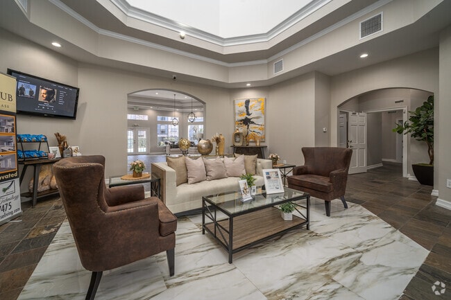 Lobby - The Club at Stablechase