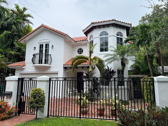 Building Photo - 4110 Pamona Ave Rental