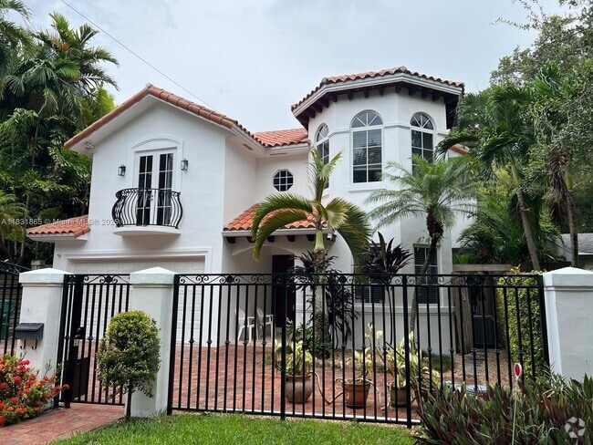 Building Photo - 4110 Pamona Ave Rental