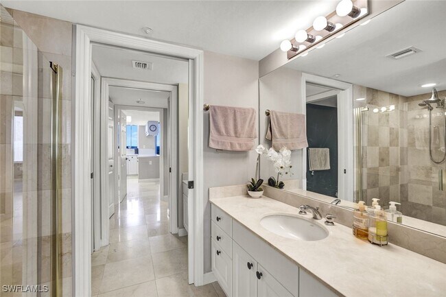 Photo - 6849 Grenadier Blvd Unidad 1602
