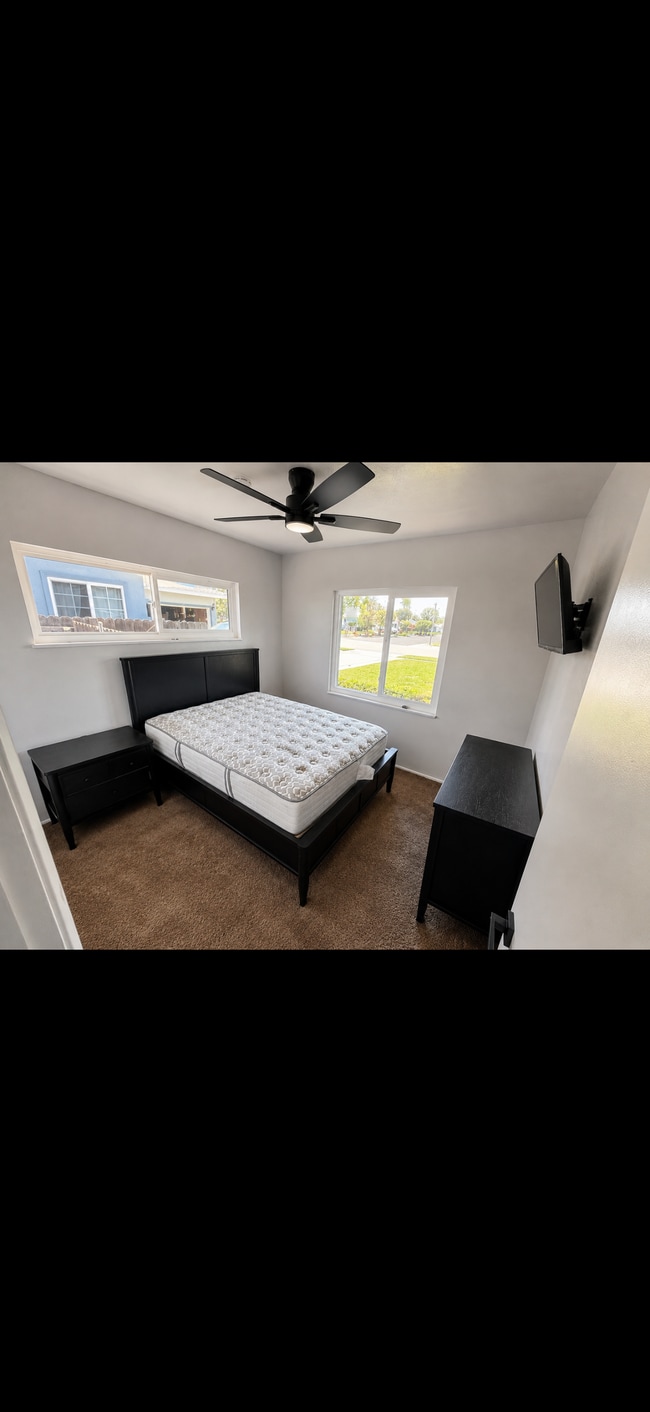 Photo - 6688 Montclair Dr