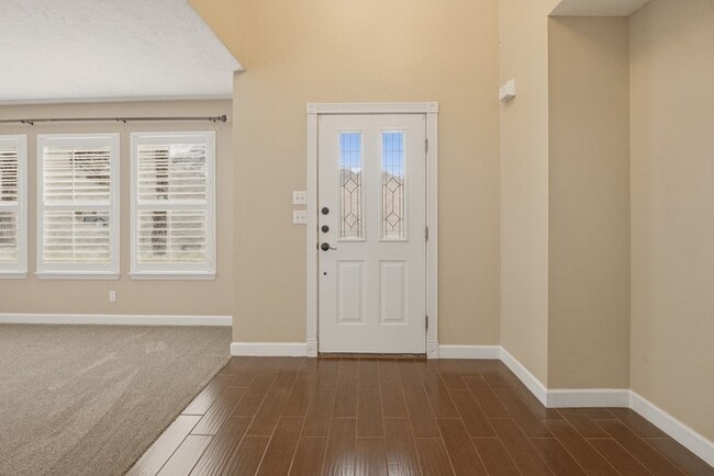 Photo - 37 Pinon Ct