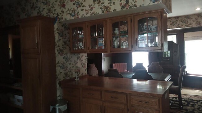 Photo - 517 N Bateman St