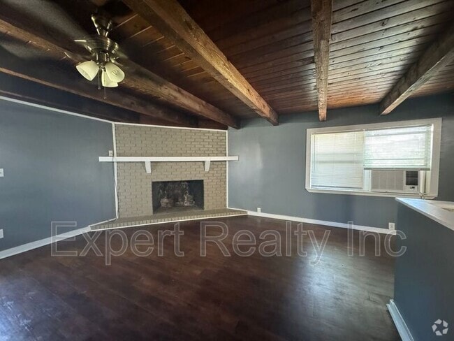 Building Photo - 7353 Miami Ave Rental