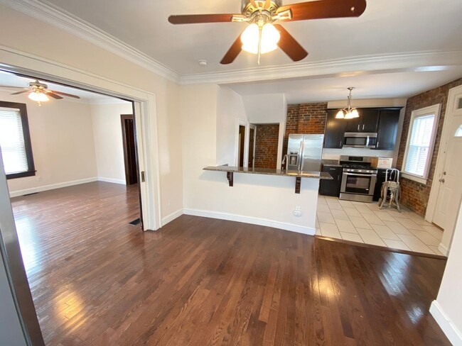 Photo - 1475 Worthington St Unit 1477