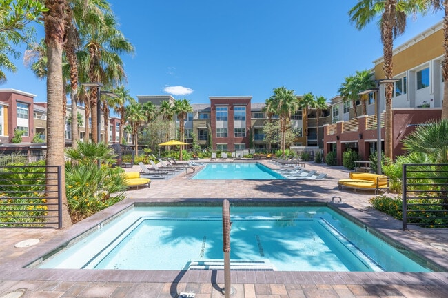 Building Photo - Aspire at Tropicana