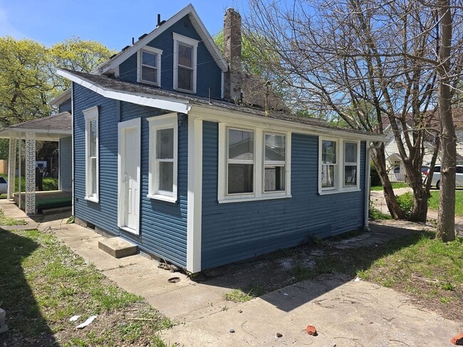 Photo - Fully Renovated Home Historic West Side of Downtown