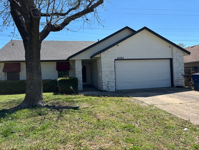 Building Photo - 36th street property