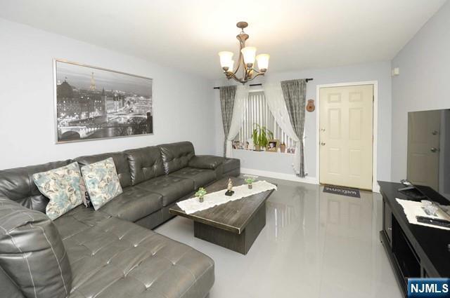 Photo - 11 Park View Pl Unit 2E