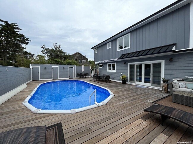 265 Cottage Walk