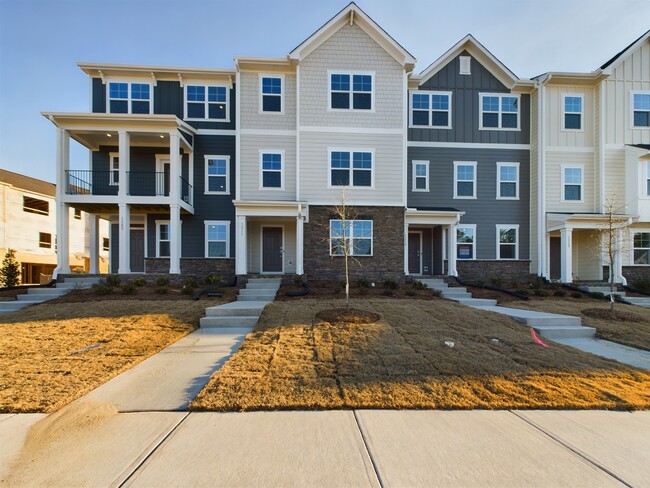 Photo - 1311 Hazelnut Ridge Ln Townhome