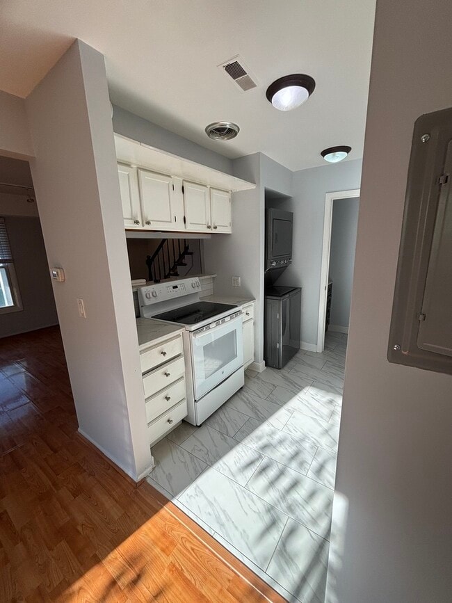 Photo - 1184 E Candlenut Ln