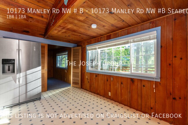 Photo - Charming 1-bedroom cabin with stunning wat... Unidad 10173 Manley Rd NW #B Seabeck