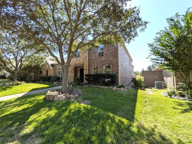 Photo - 2137 Langdon Dr