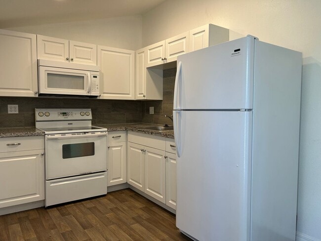 Photo - 417/419 Ave B NE Unit 419